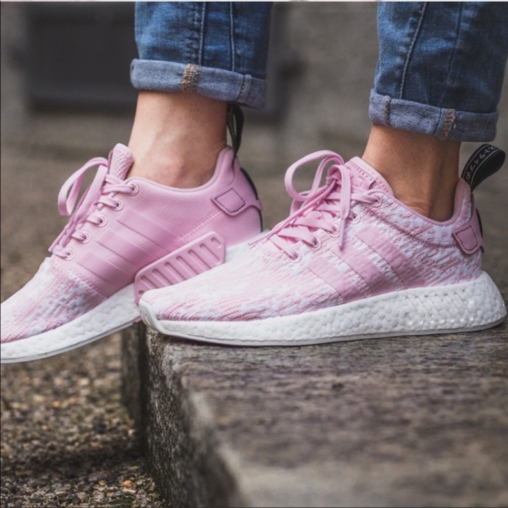 Adidas NMD R2